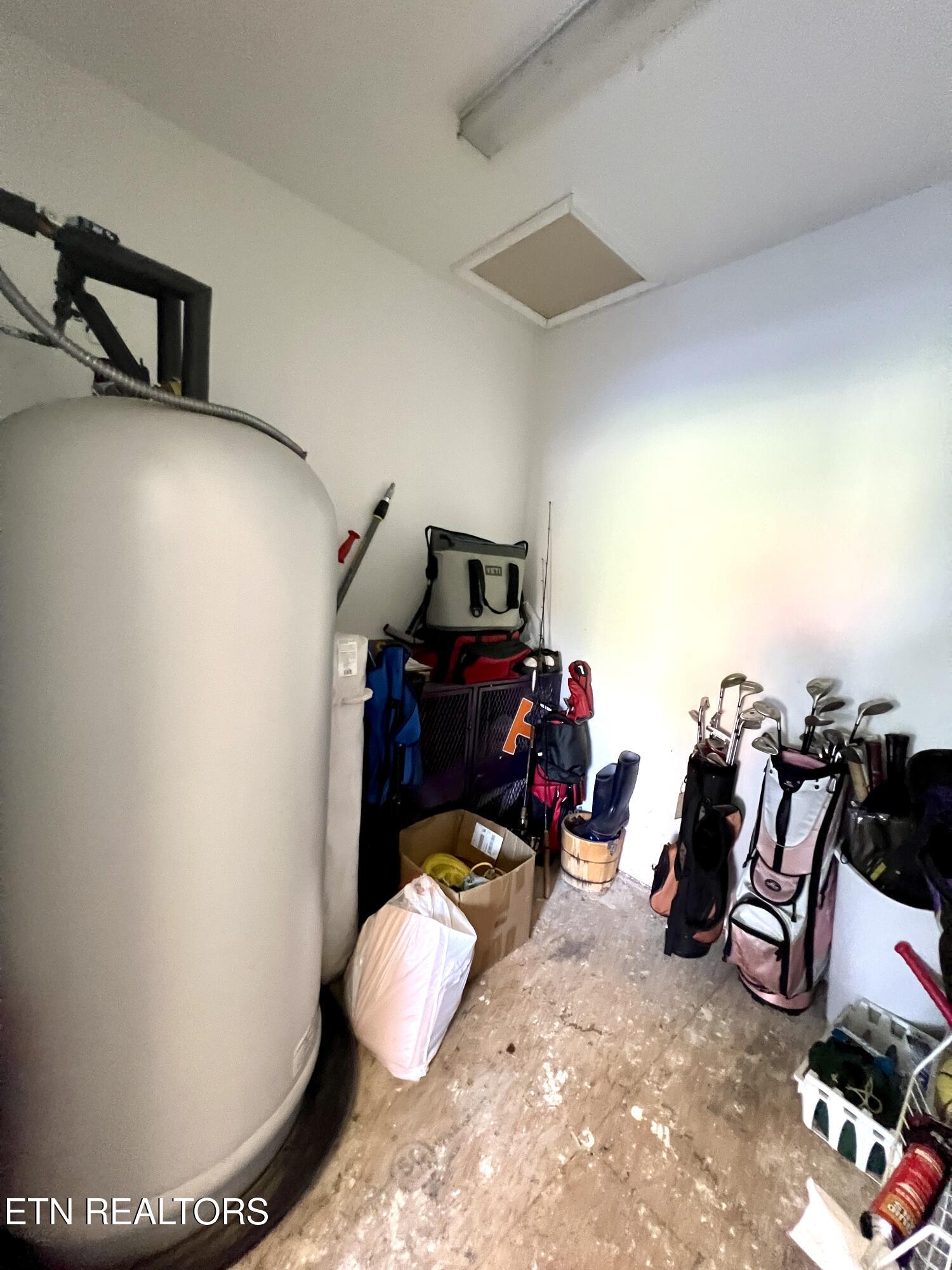 1329 Robert Ridge Road Sevierville, TN 37862 - Photo 59 of 59 20250617_221753331_iOS