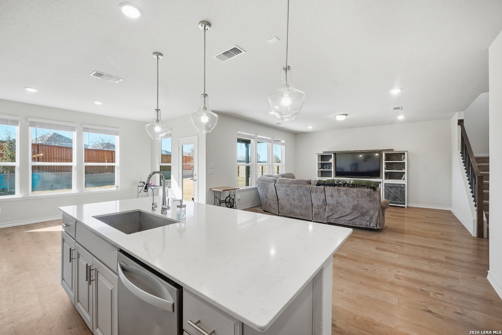 4803 Conch Shell San Antonio, TX 78245 - Photo 12 of 24