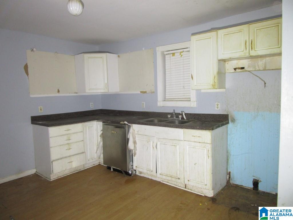 8128 Rugby Avenue Birmingham, AL 35206 - Photo 11 of 23