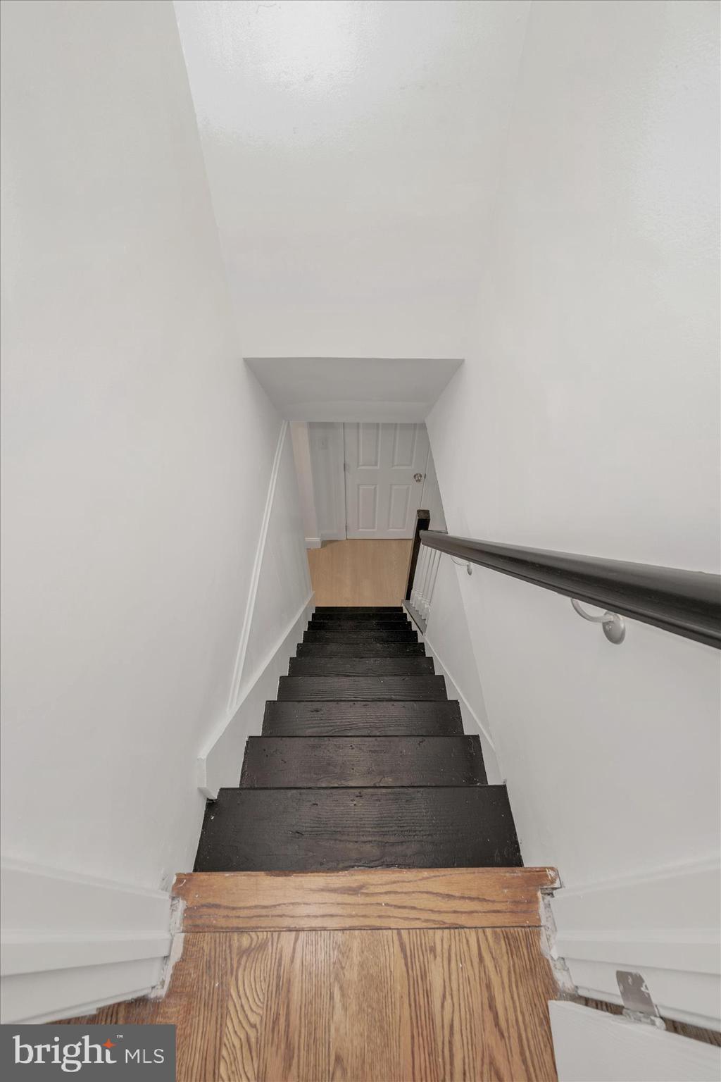 1925 Queensway Baltimore, MD 21222 - Photo 22 of 53 Downstairs