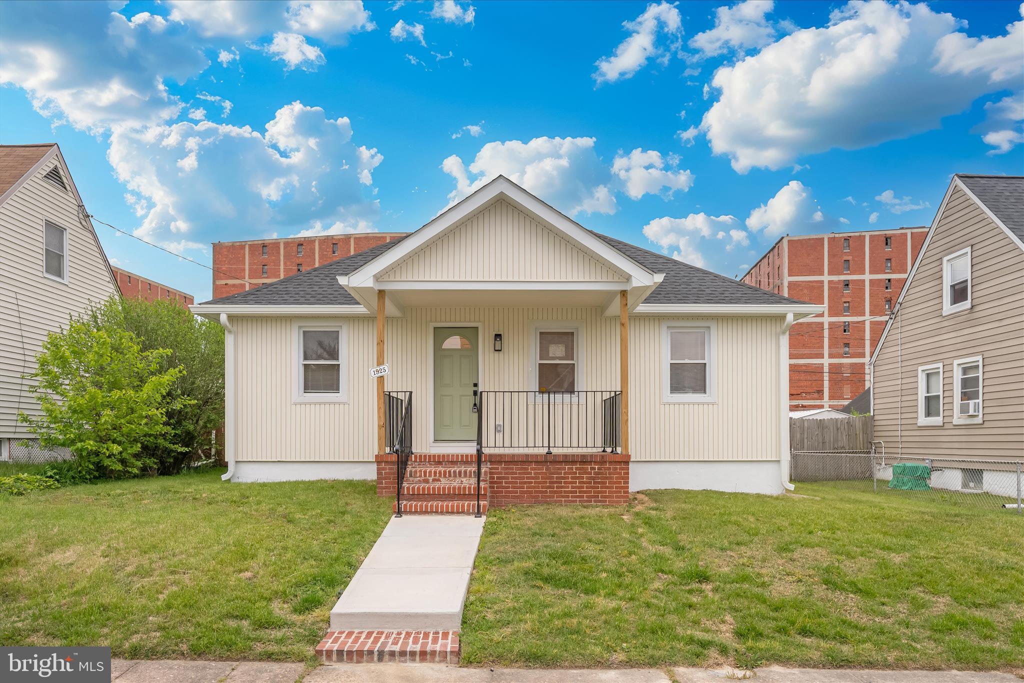 1925 Queensway Baltimore, MD 21222 - Photo 51 of 53 Exterior Front