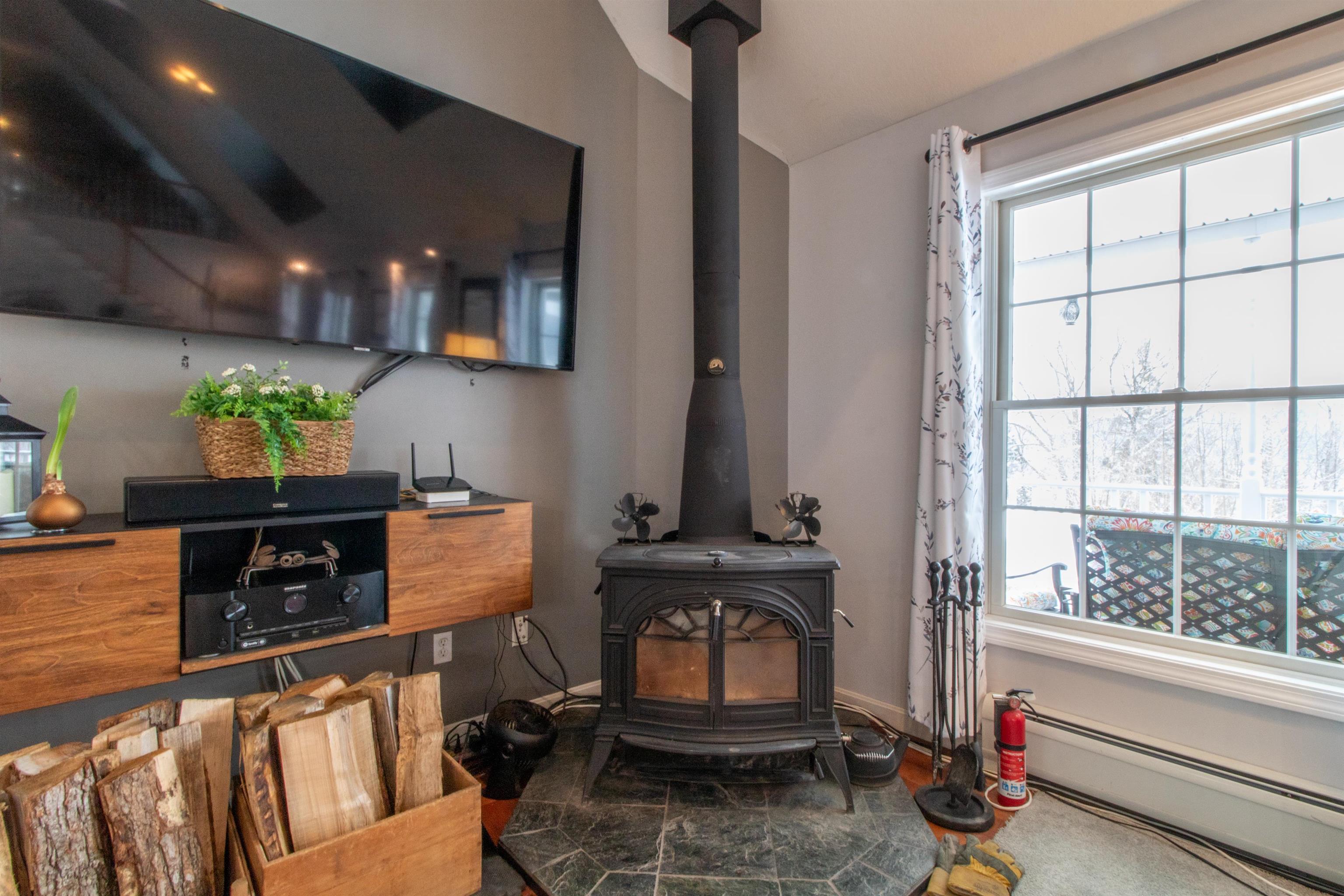 48 Hilltop Drive Canaan, VT 05903 - Photo 19 of 43