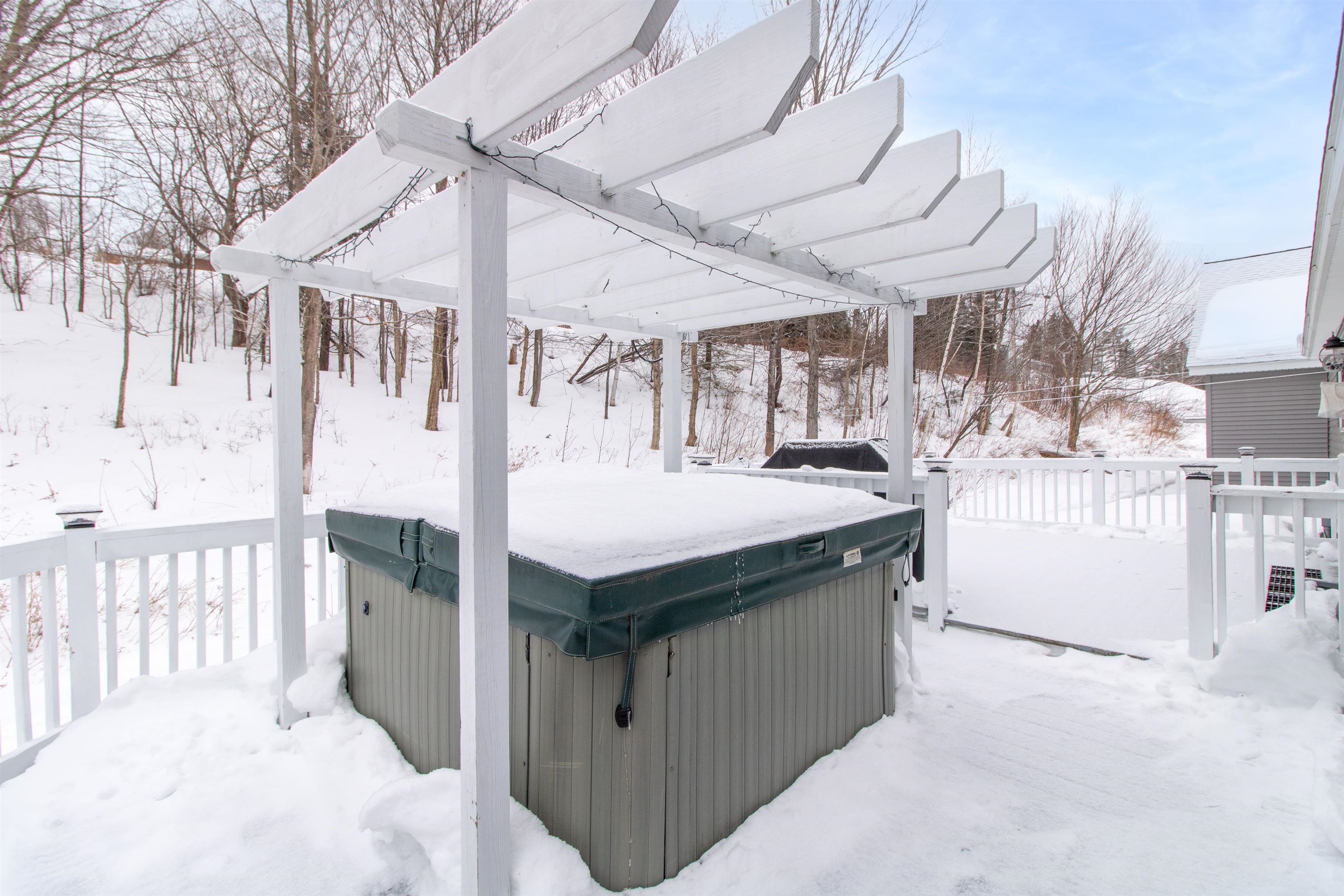 48 Hilltop Drive Canaan, VT 05903 - Photo 7 of 43