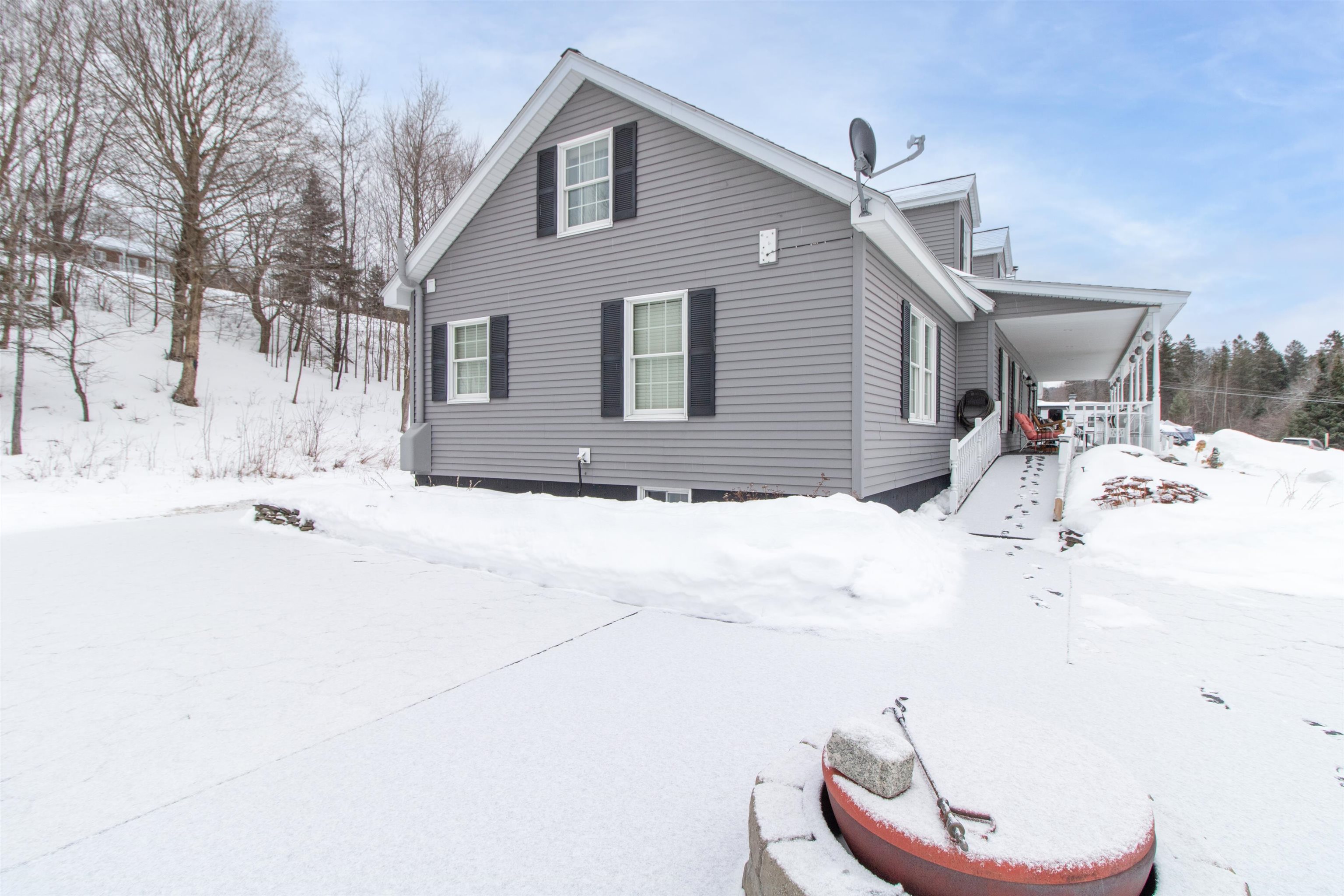 48 Hilltop Drive Canaan, VT 05903 - Photo 8 of 43