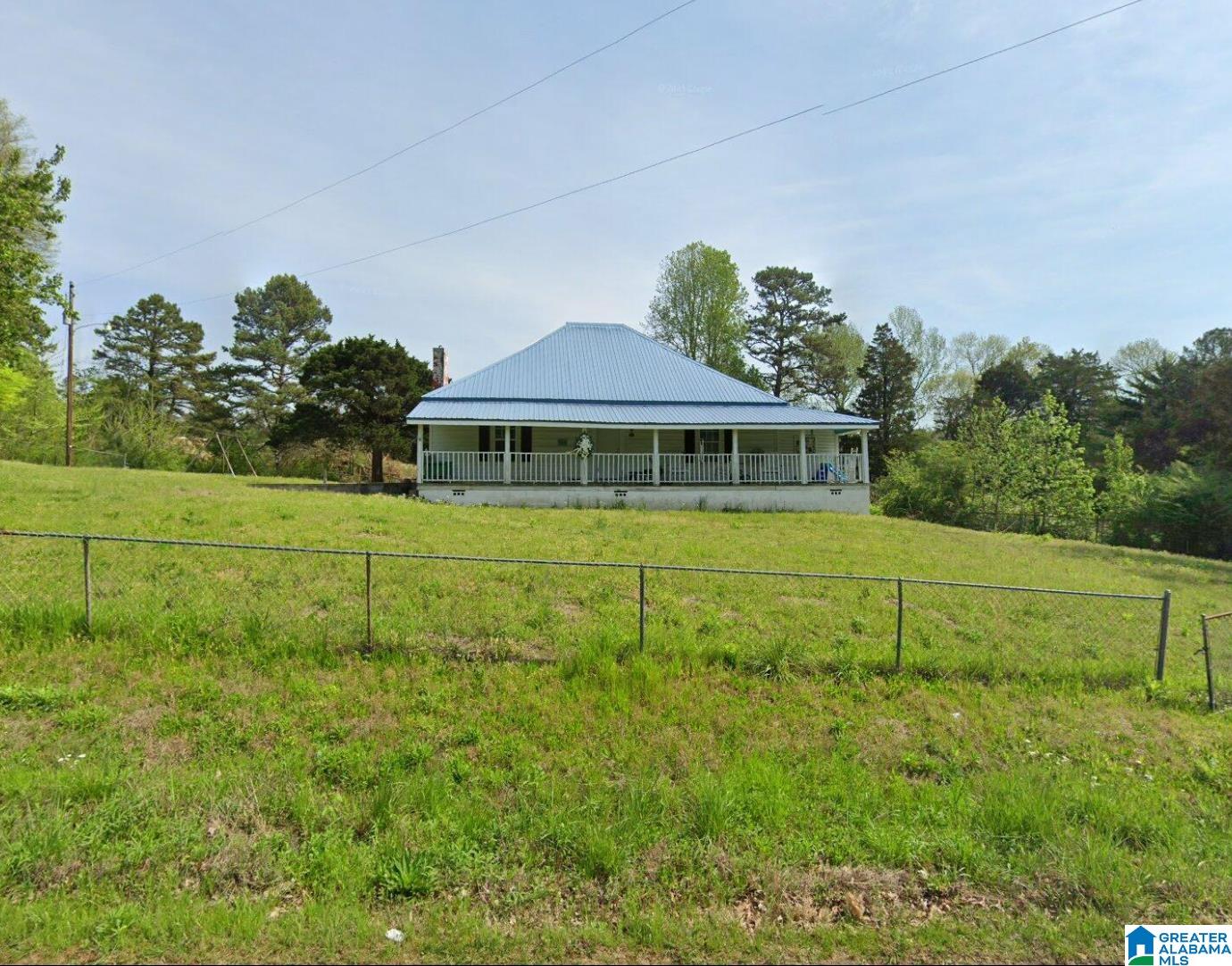 501 Thomas Road Warrior, AL 35180 - Photo 1 of 20