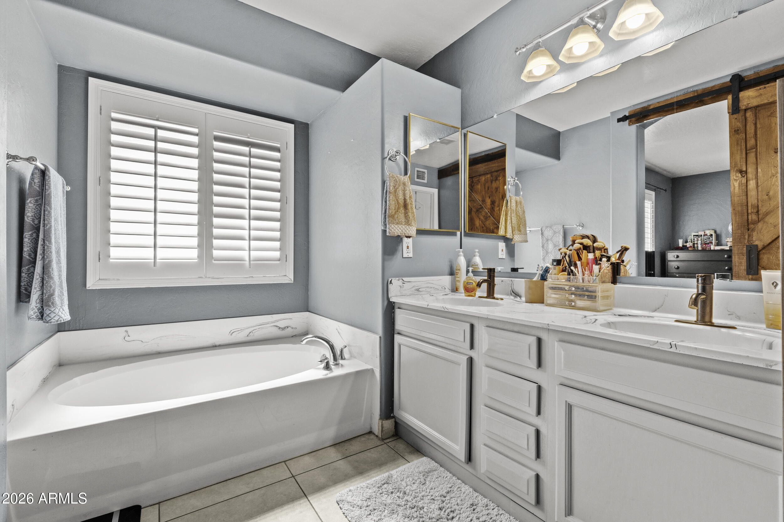 1687 West Encinas Street Gilbert, AZ 85233 - Photo 17 of 35 21_dsc01556