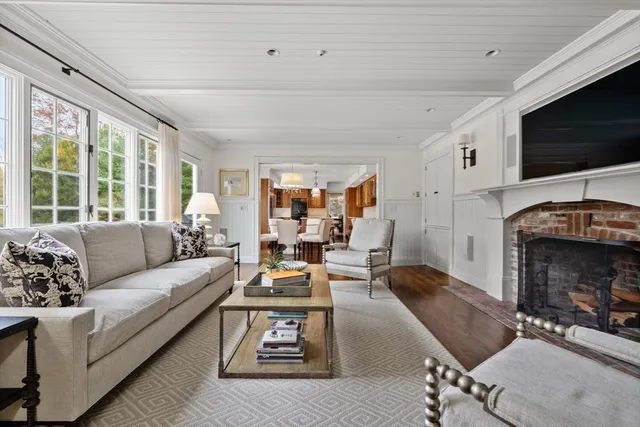 $3,750,000 | 10 Audubon Road, Weston, MA 02493