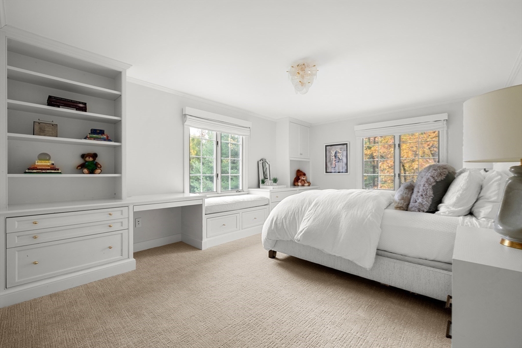 10 Audubon Road Weston, MA 02493 - Photo 26 of 37