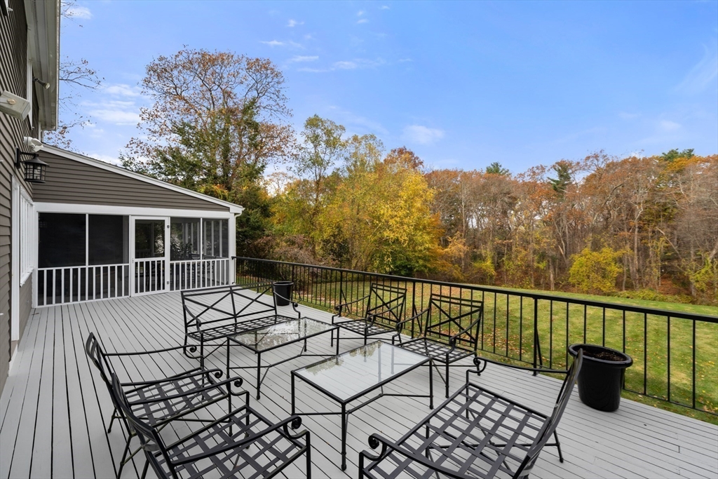 10 Audubon Road Weston, MA 02493 - Photo 34 of 37