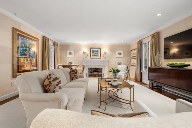 $3,750,000 | 10 Audubon Road, Weston, MA 02493