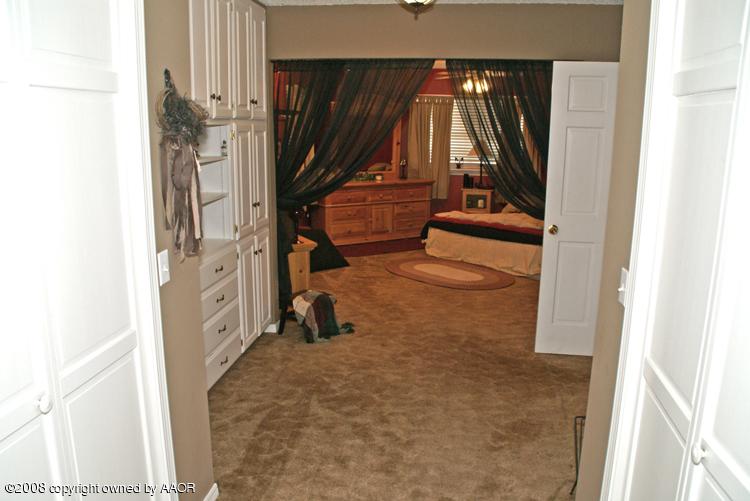 2814 John Drive Amarillo, TX 79110 - Photo 8 of 24 Master Bedroom