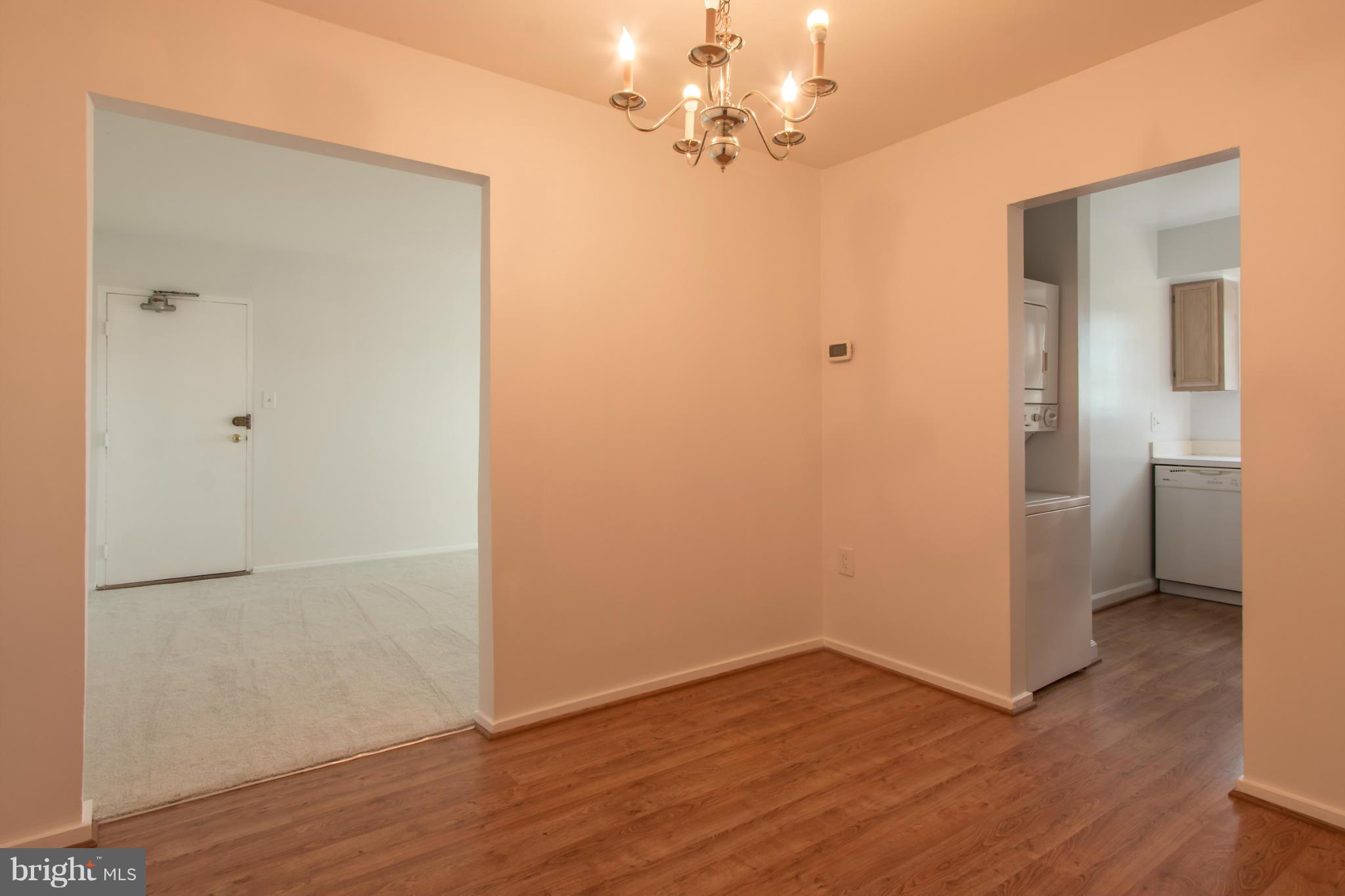 5613 Franconia Road, Unit 201 Alexandria, VA 22310 - Photo 7 of 14 Dining Room
