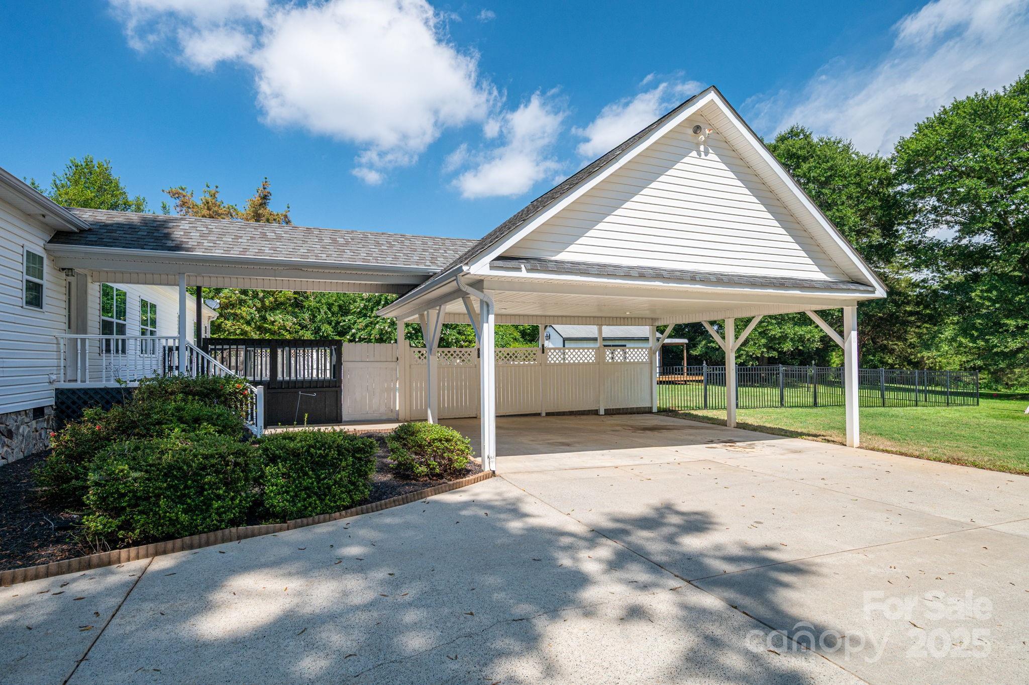 1414 Startown Road Lincolnton, NC 28092 - Photo 8 of 44 Gallery Image 8