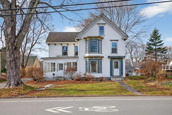 $199,000 | 96 North Main Street, Rockland, ME 04841