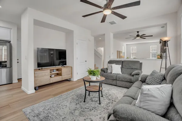 $599,000 | 17125 Laurel Oak Lane, Lathrop, CA 95330