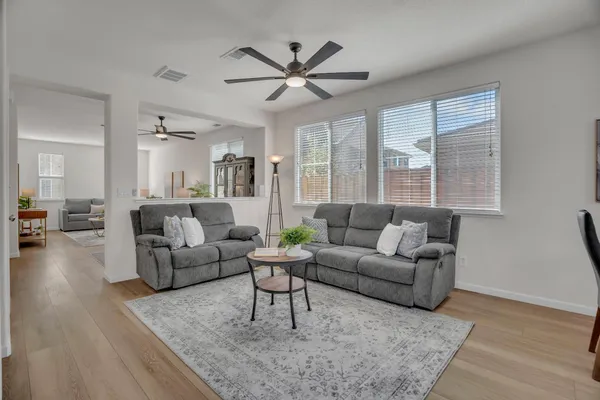 $599,000 | 17125 Laurel Oak Lane, Lathrop, CA 95330