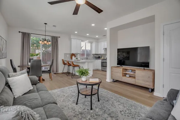 $599,000 | 17125 Laurel Oak Lane, Lathrop, CA 95330