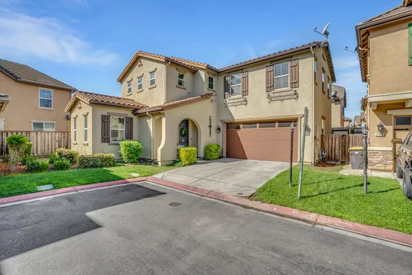 $599,000 | 17125 Laurel Oak Lane, Lathrop, CA 95330