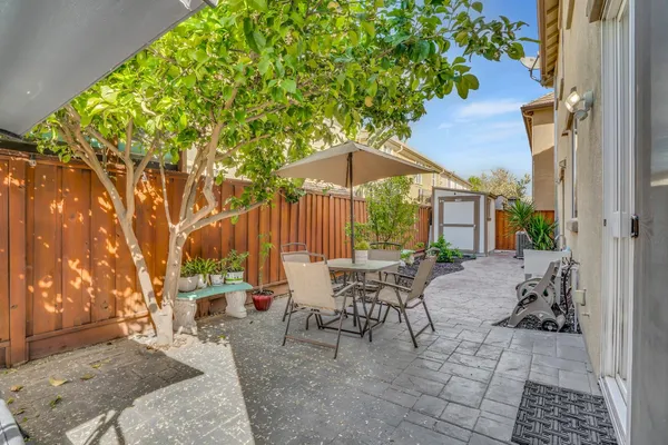$599,000 | 17125 Laurel Oak Lane, Lathrop, CA 95330
