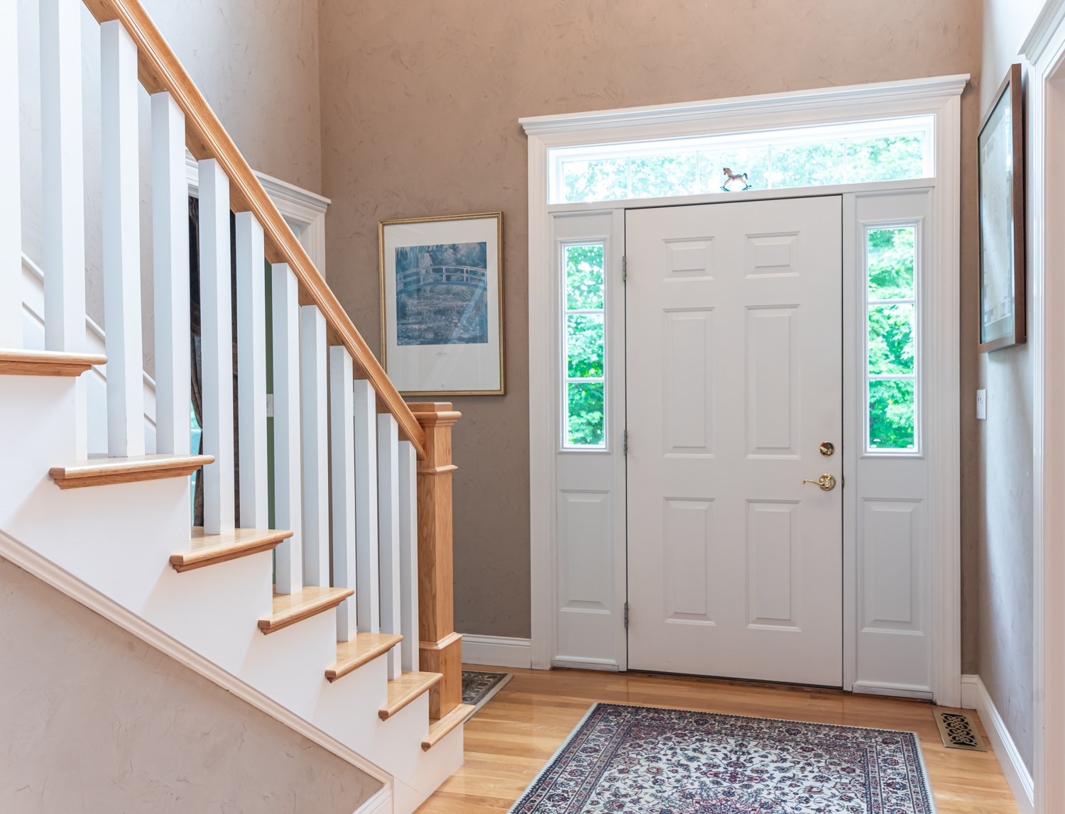 6 Carriage Road New Boston, NH 03070 - Photo 5 of 40 Gallery Image 5