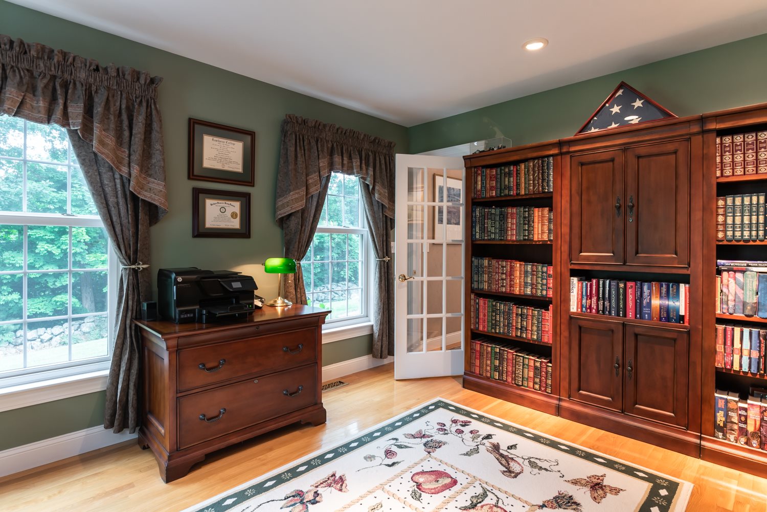 6 Carriage Road New Boston, NH 03070 - Photo 10 of 40 Gallery Image 10