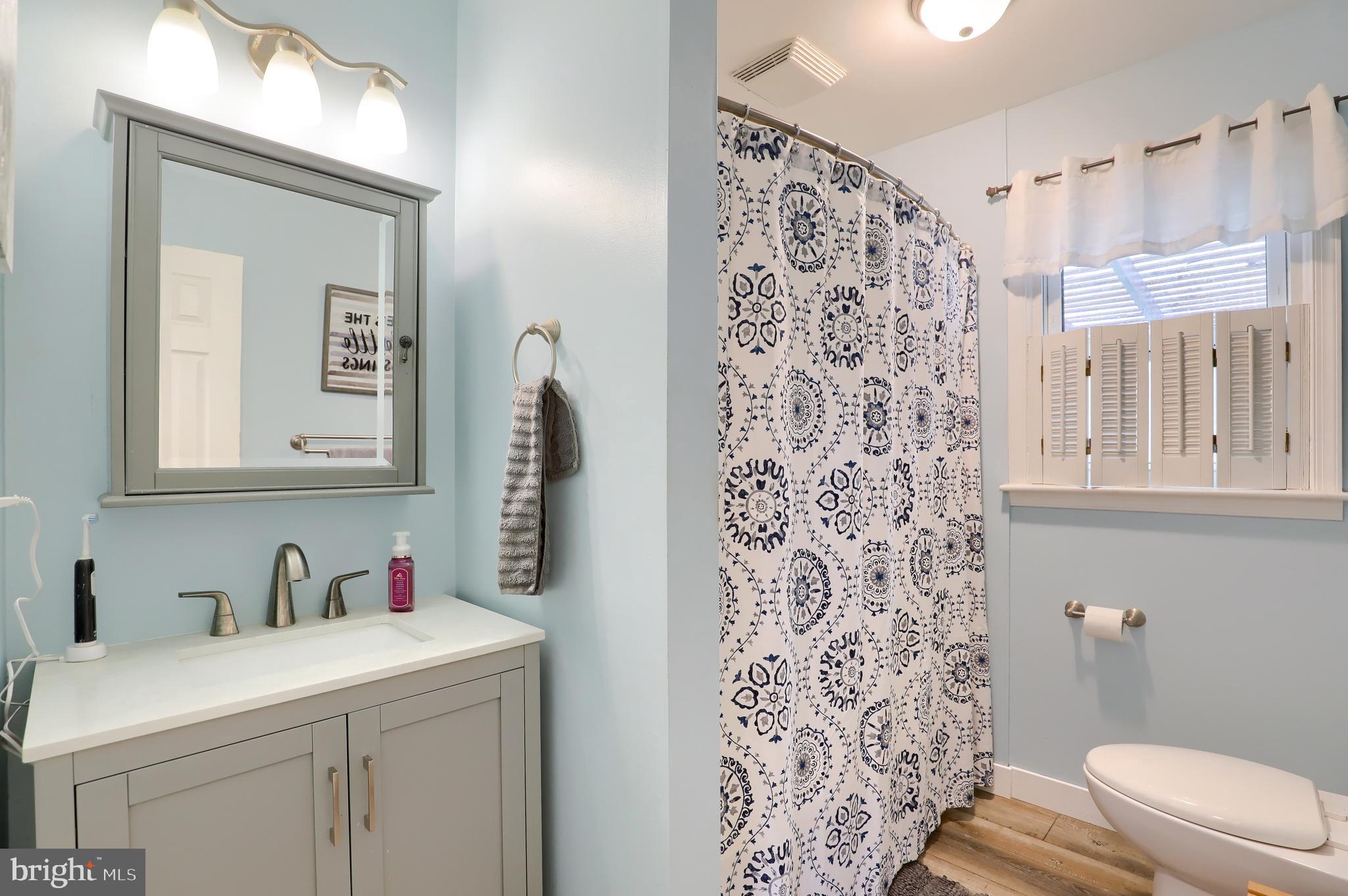 232 Cardinal Road Lititz, PA 17543 - Photo 15 of 33