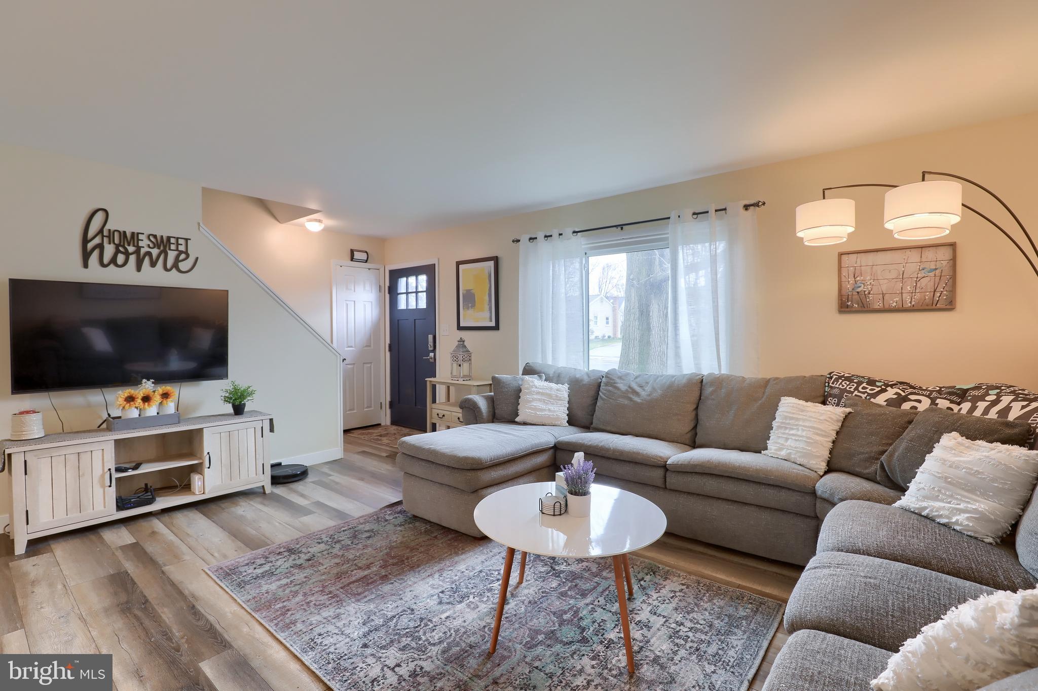 232 Cardinal Road Lititz, PA 17543 - Photo 6 of 33