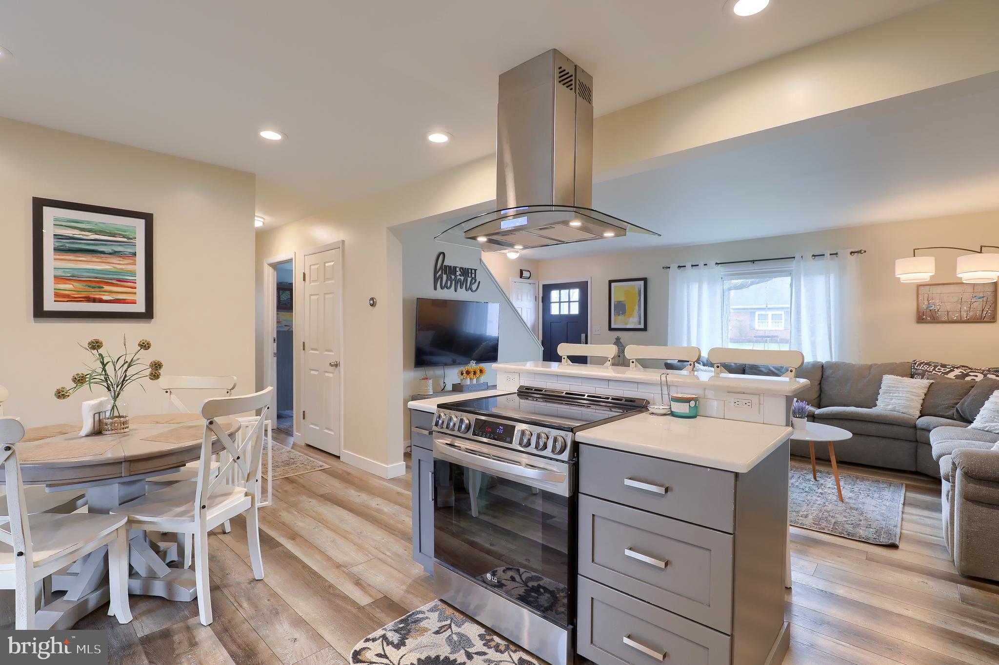 232 Cardinal Road Lititz, PA 17543 - Photo 10 of 33