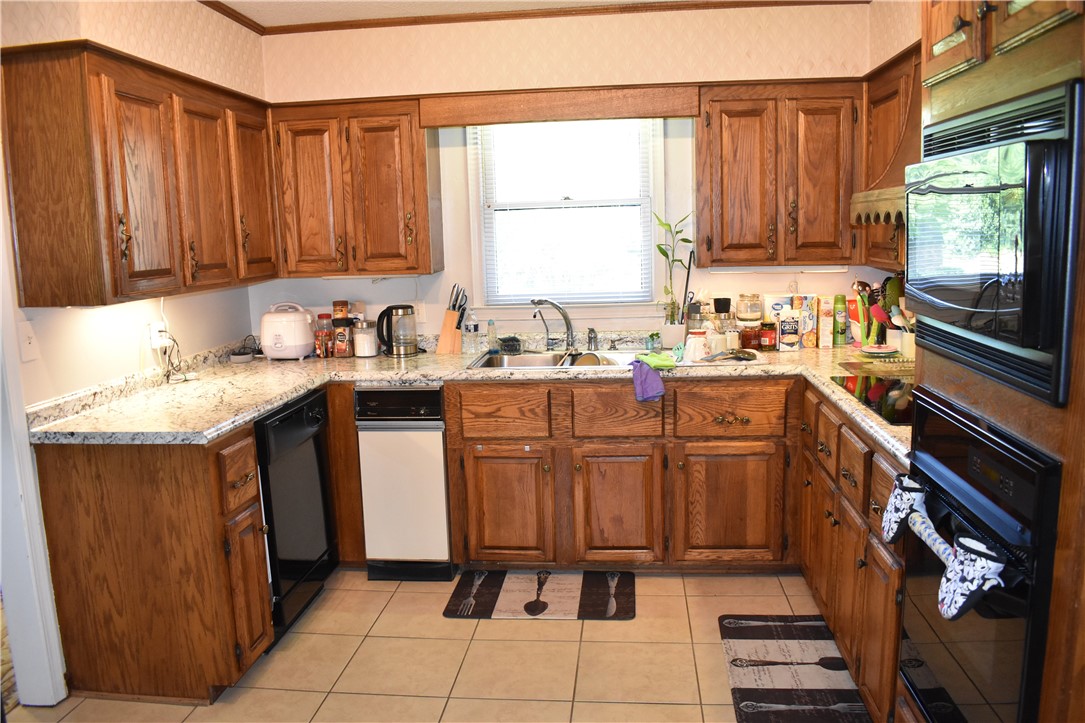 102 Acorn Drive Anderson, SC 29621 - Photo 4 of 27
