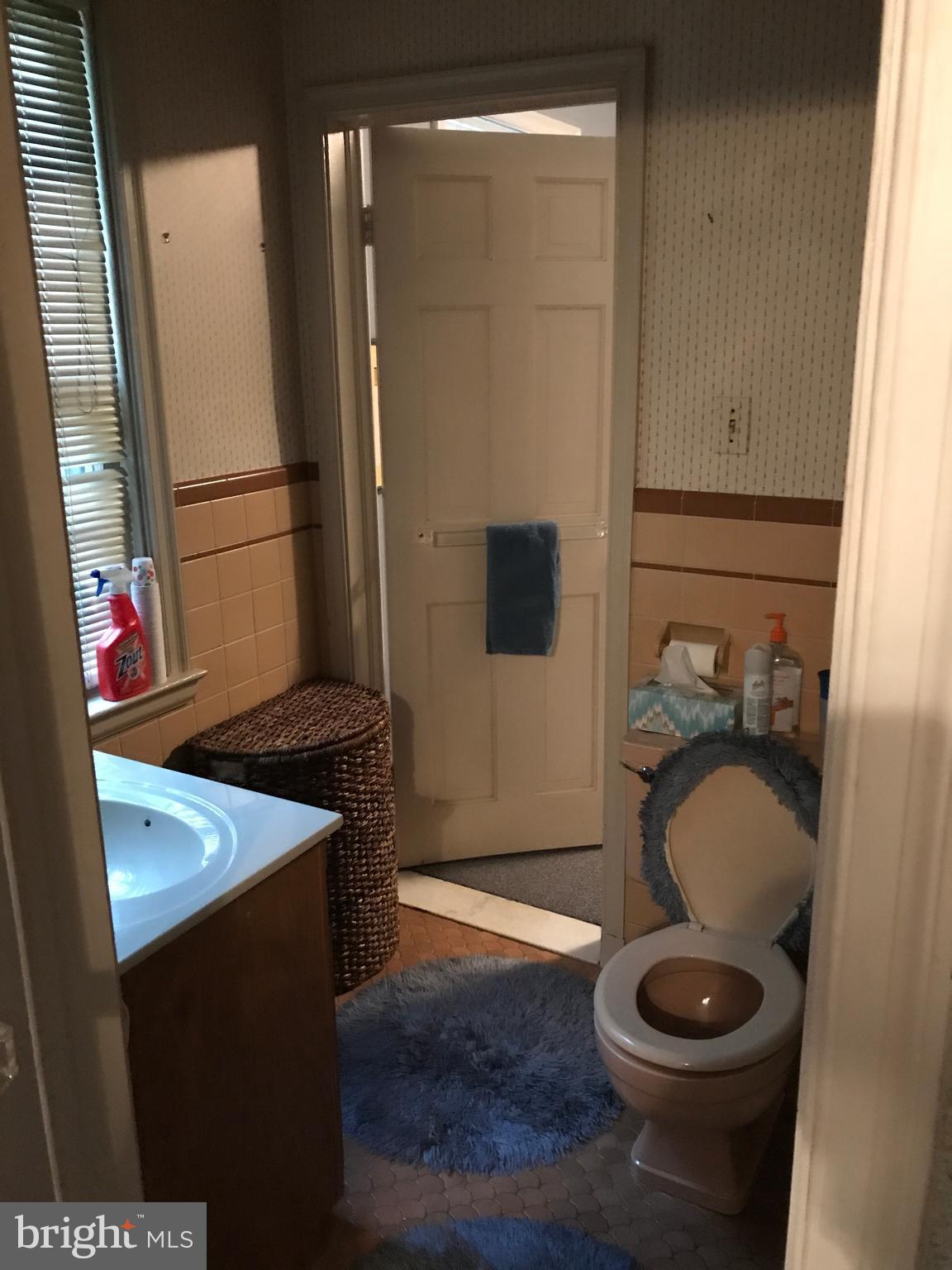 3311 Fallstaff Road Baltimore, MD 21215 - Photo 26 of 30 Buddy Bath - Full bathroom