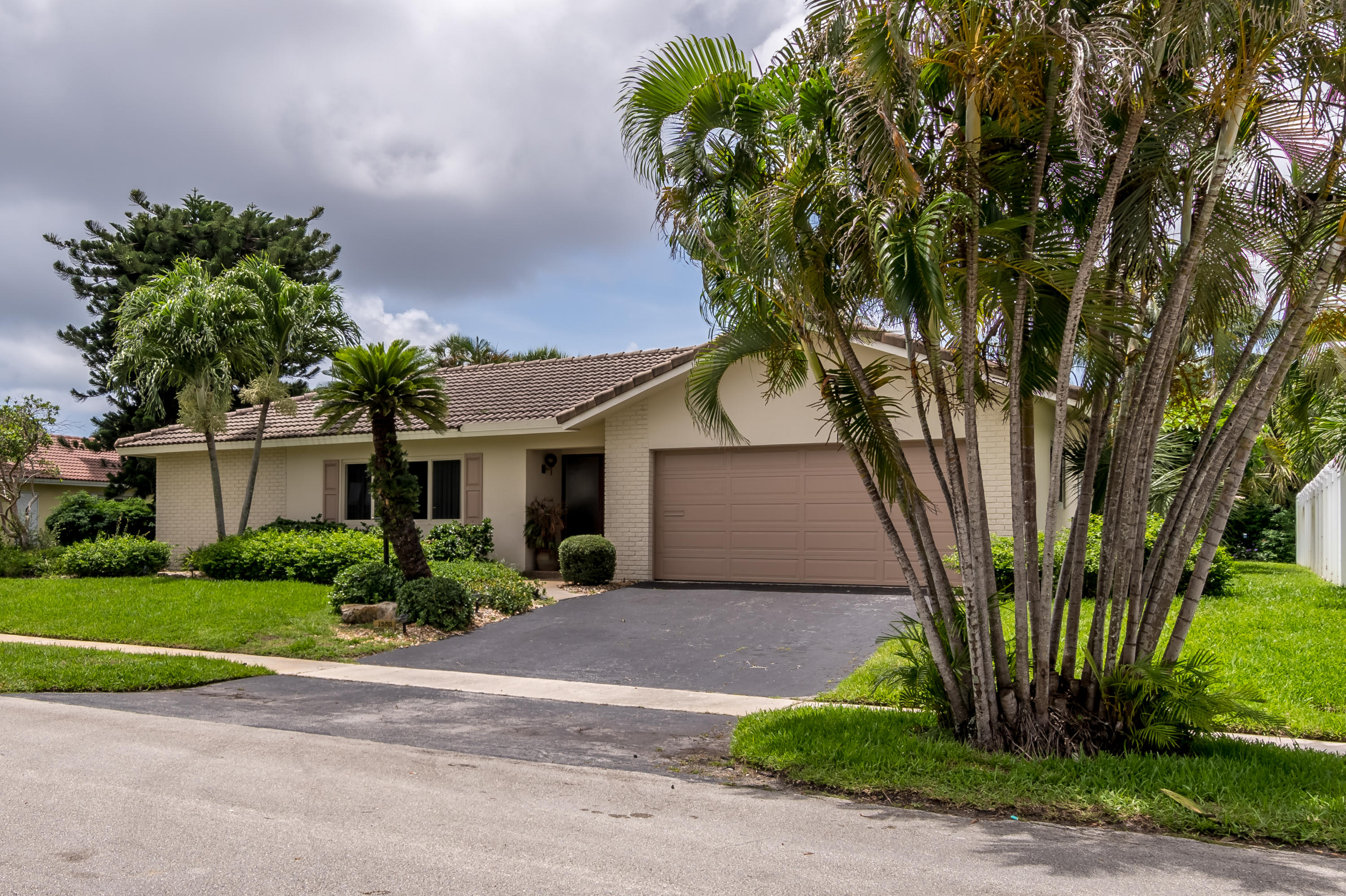 1580 Southwest 9th Street Boca Raton, FL 33486 - Photo 1 of 15 158sw9-16