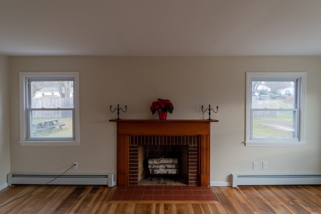 10 Ranger Street South Hadley, MA 01075 - Photo 6 of 33 Gallery Image 6