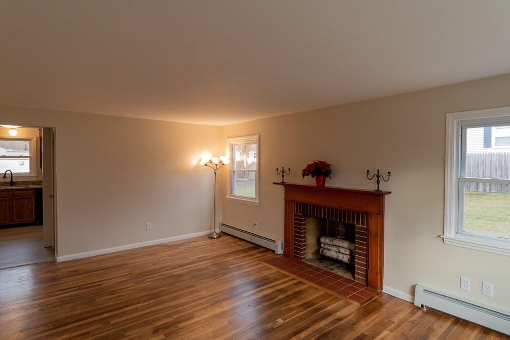 10 Ranger Street South Hadley, MA 01075 - Photo 7 of 33 Gallery Image 7