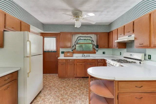 $160,000 | 612 South Oak Street, Delavan, IL 61734