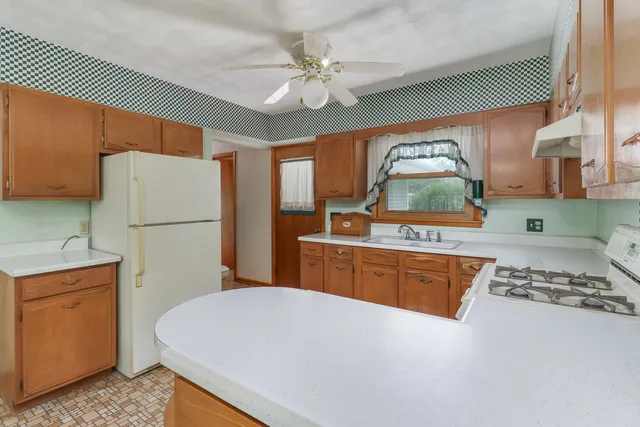 $160,000 | 612 South Oak Street, Delavan, IL 61734