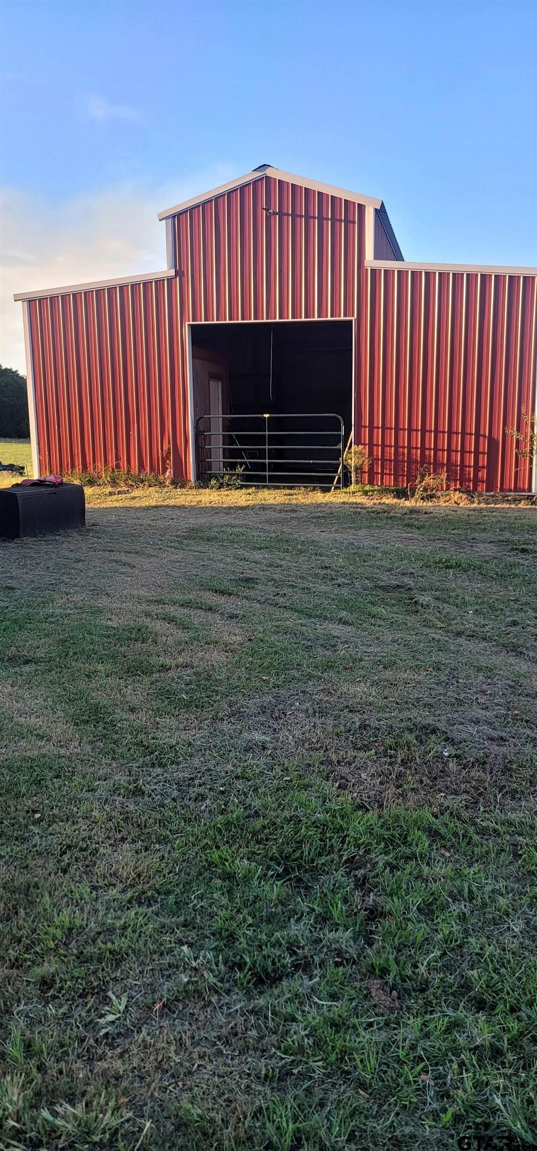 6820 Farm To Market Road 321 Tennessee Colony, TX 75861 - Photo 2 of 9 an outdoor view of garden