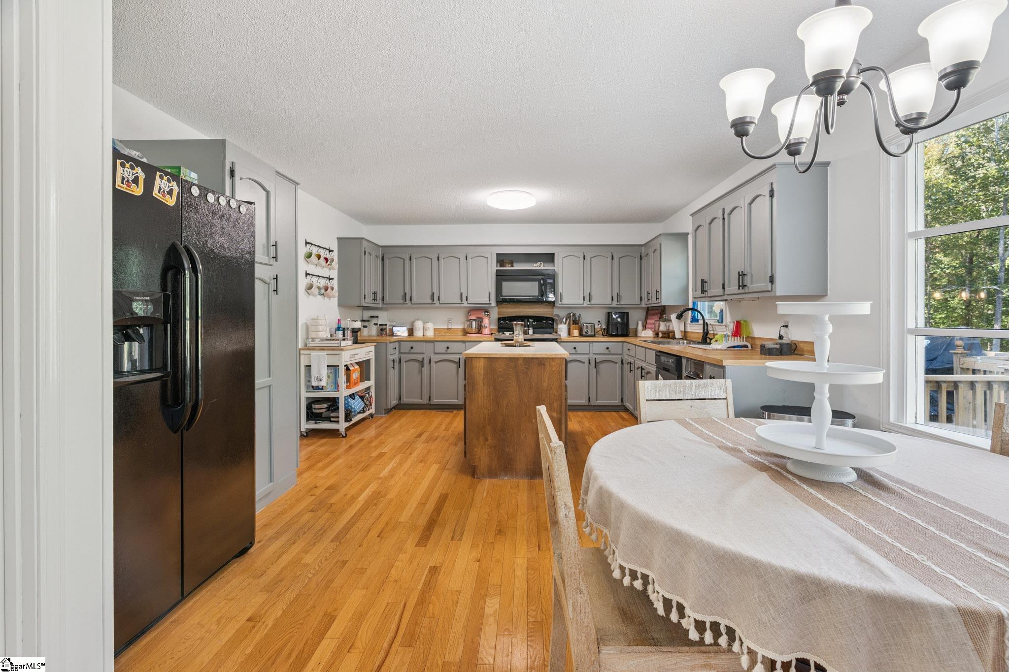 210 Wren School Road Piedmont, SC 29673 - Photo 15 of 33 Gallery Image 15