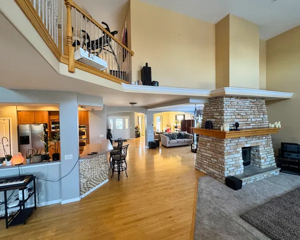 a view of livingroom with furniture and fireplace
