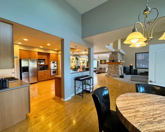 $959,000 | 3805 Gladstone Drive, Naperville, IL 60565