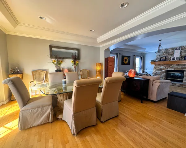 a view of an entryway