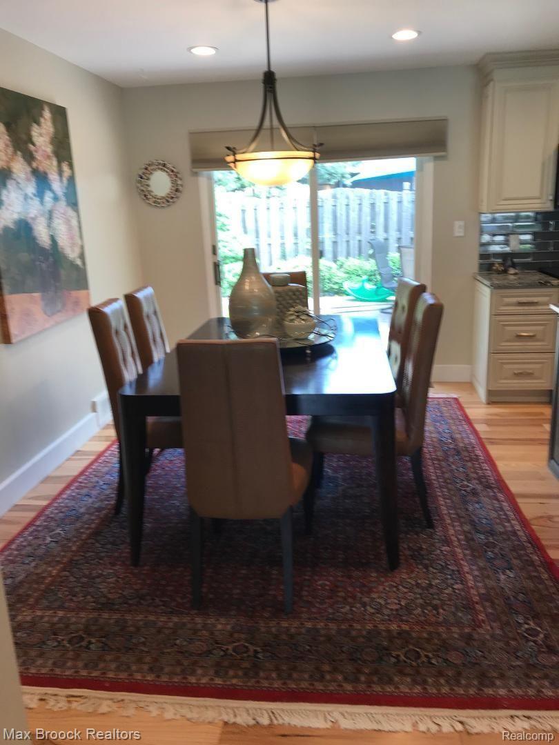 2745 Pine Ridge Road West Bloomfield, MI 48324 - Photo 4 of 23 PR din room.jpg