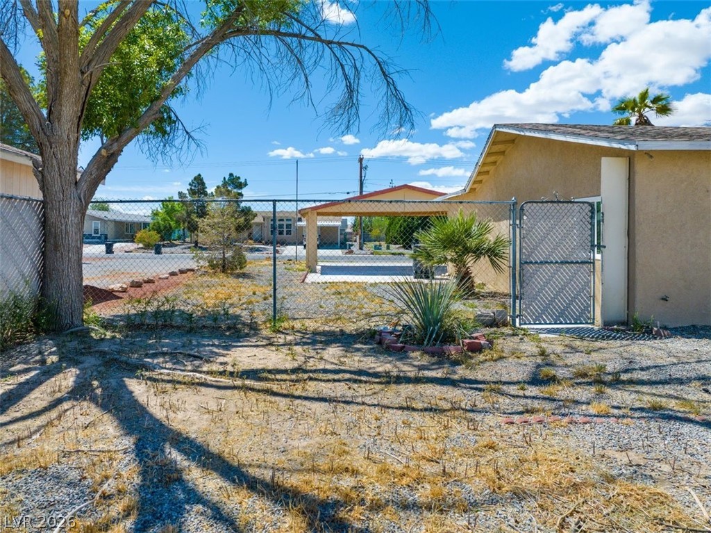 510 East Simkins Road Pahrump, NV 89060 - Photo 29 of 36