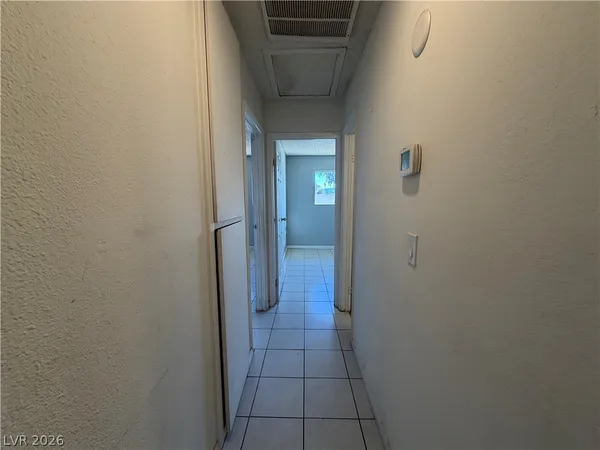 $1,850 | 5971 Via Capri, Las Vegas, NV 89122