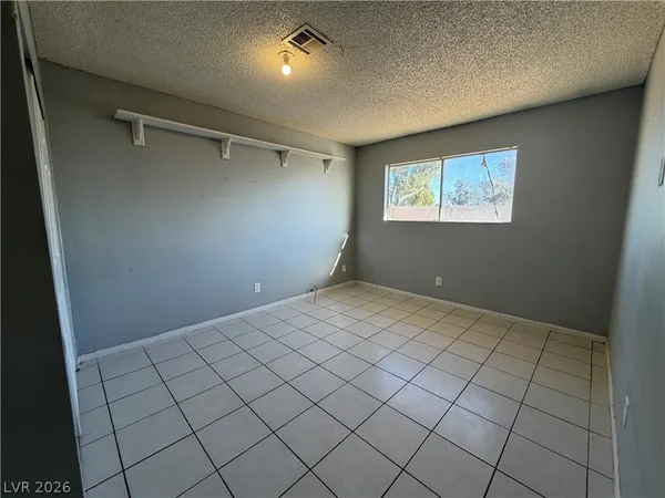 $1,850 | 5971 Via Capri, Las Vegas, NV 89122