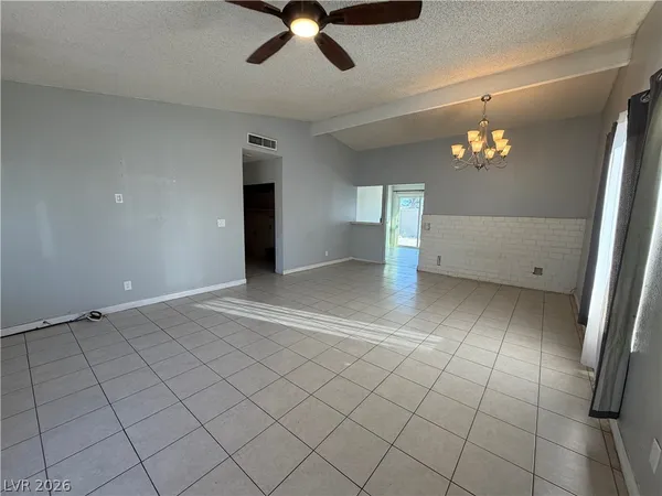 $1,850 | 5971 Via Capri, Las Vegas, NV 89122