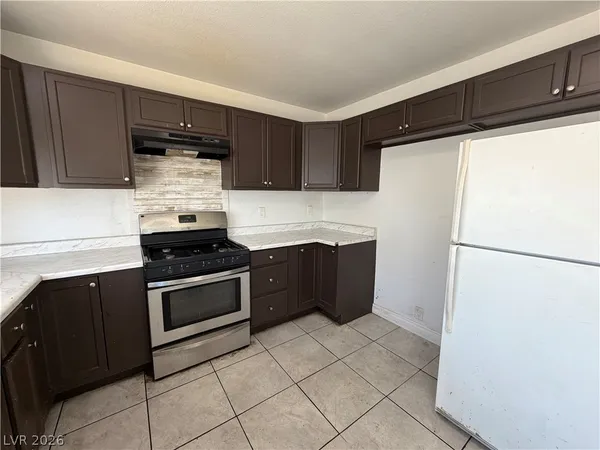 $1,850 | 5971 Via Capri, Las Vegas, NV 89122
