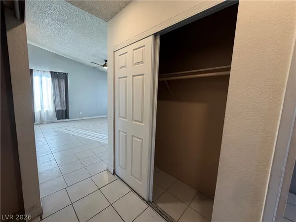 $1,850 | 5971 Via Capri, Las Vegas, NV 89122