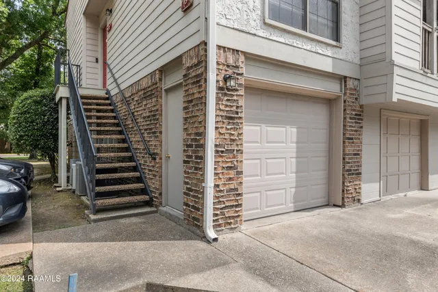 $159,000 | 1304 E Bayou, Unit 1A, Lafayette, LA 70508