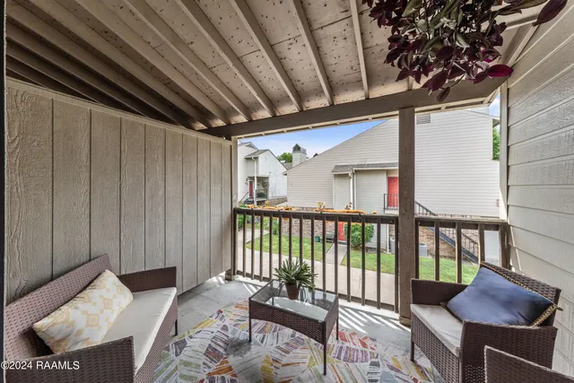 $159,000 | 1304 E Bayou, Unit 1A, Lafayette, LA 70508