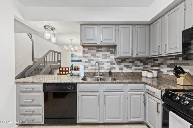 $159,000 | 1304 E Bayou, Unit 1A, Lafayette, LA 70508